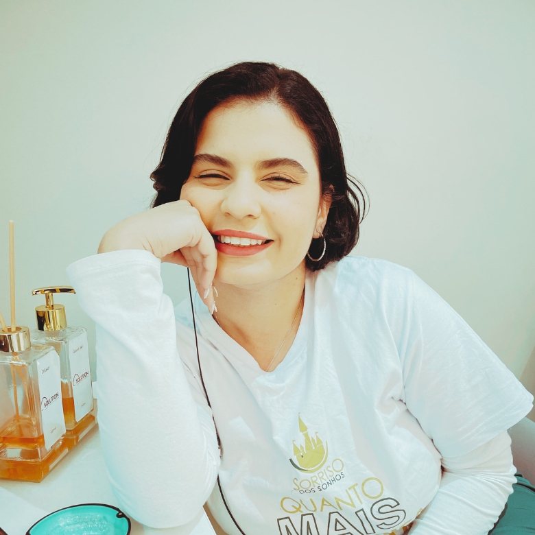 Vitoria_Sousa_Clinica_Solution_Integrada